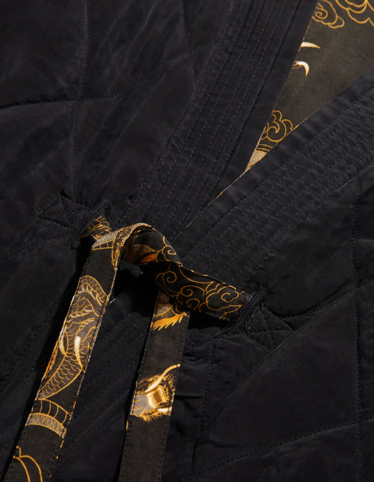 Kimonos*Maharishi 4220 Cloud Dragon Reversible Kimono Golden Black