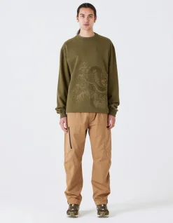 Crew Sweats*Maharishi 4242 Samurai Vs. Dragon Embroidered Crew Sweat Olive/Tonal