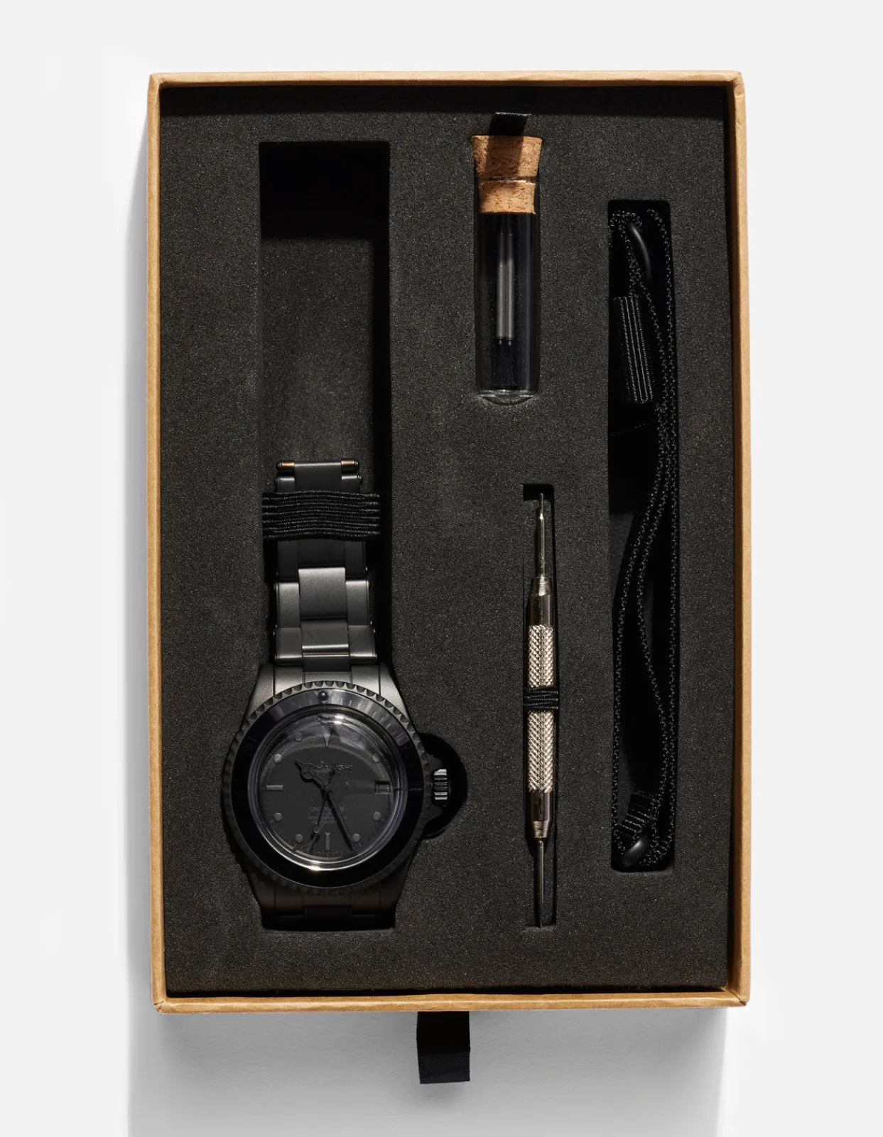 Lifestyle*Maharishi 1119 Stealth Marine Watch Black