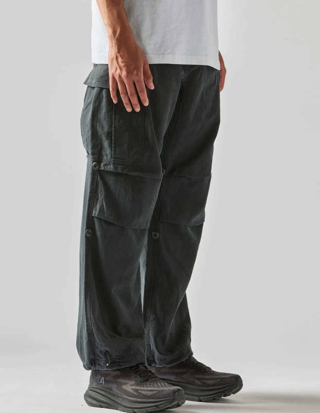 Cargo Pants*Maharishi 4510 U.S. Cargo Snopants® · Loose Fit Black