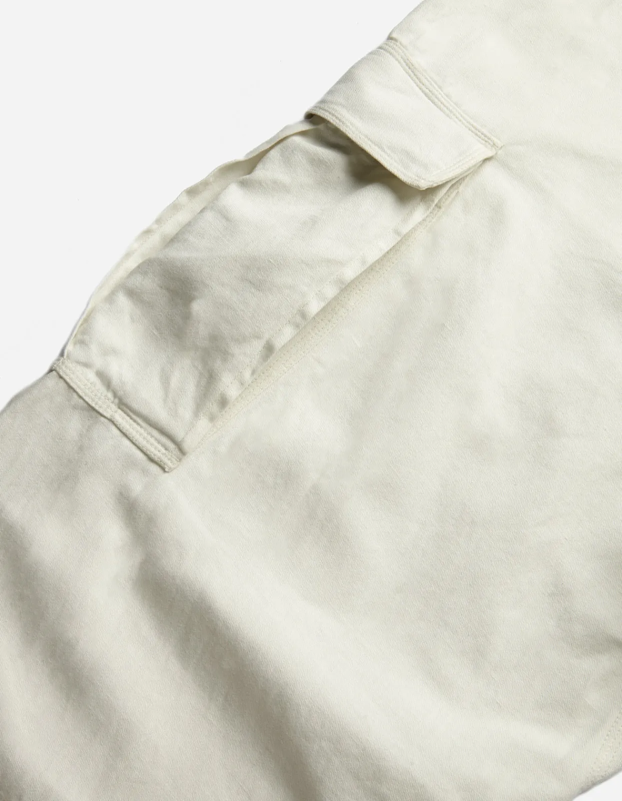 Cargo Pants*Maharishi 4510 U.S. Cargo Snopants® · Loose Fit White