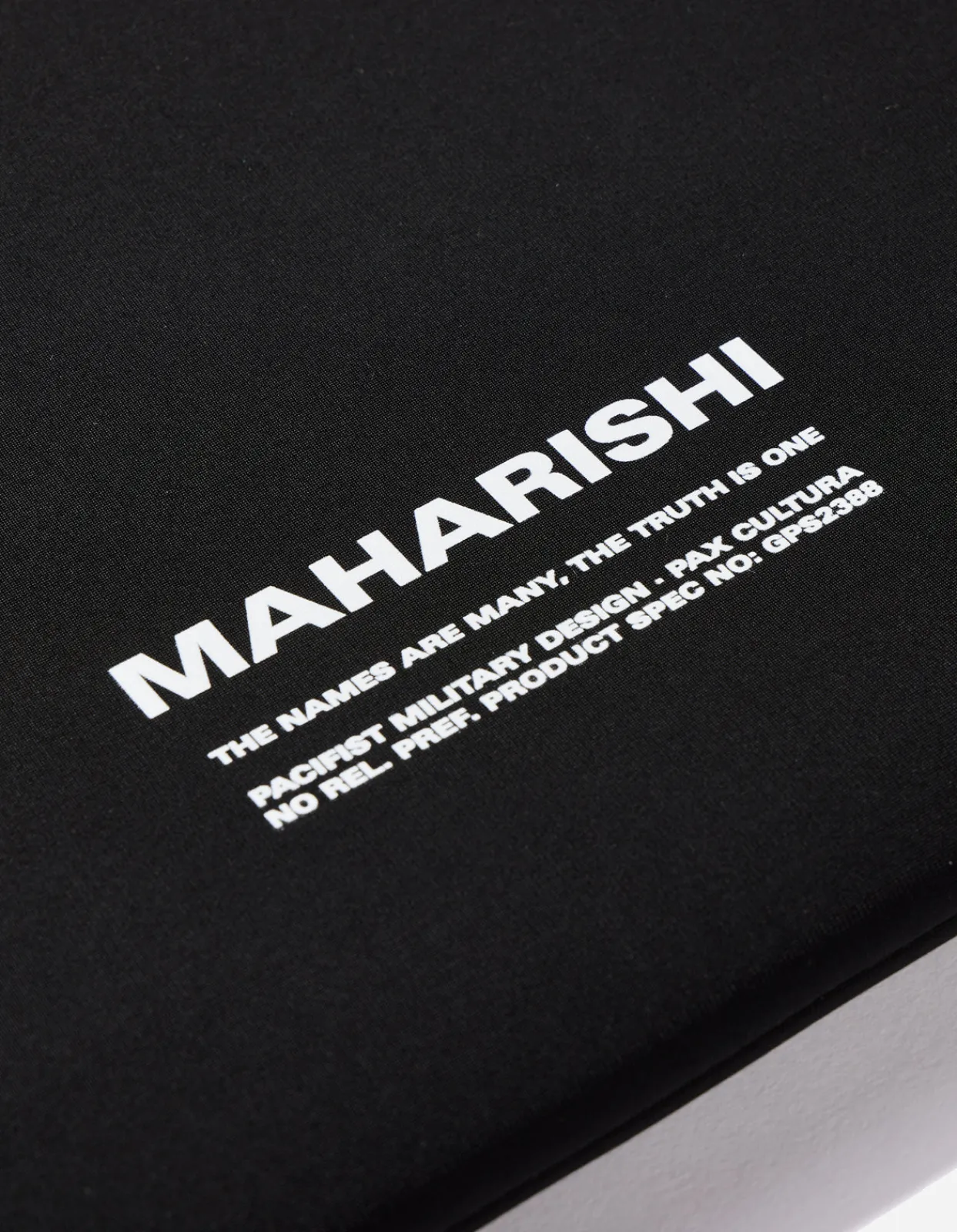 Iphone Cases*Maharishi X Casetify Macbook Sleeve Black